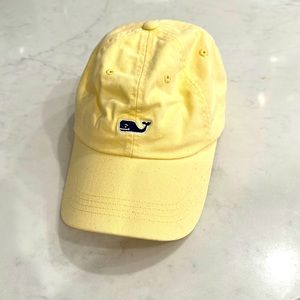 Vineyard Vines 🐳 hat